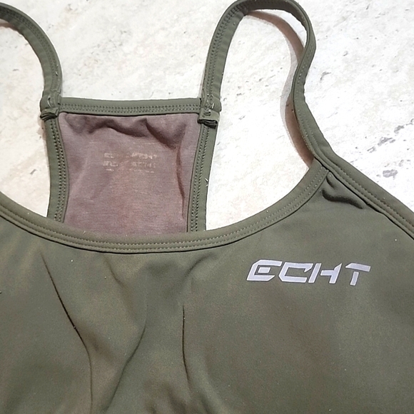 Sports bra - Picture 3 of 3